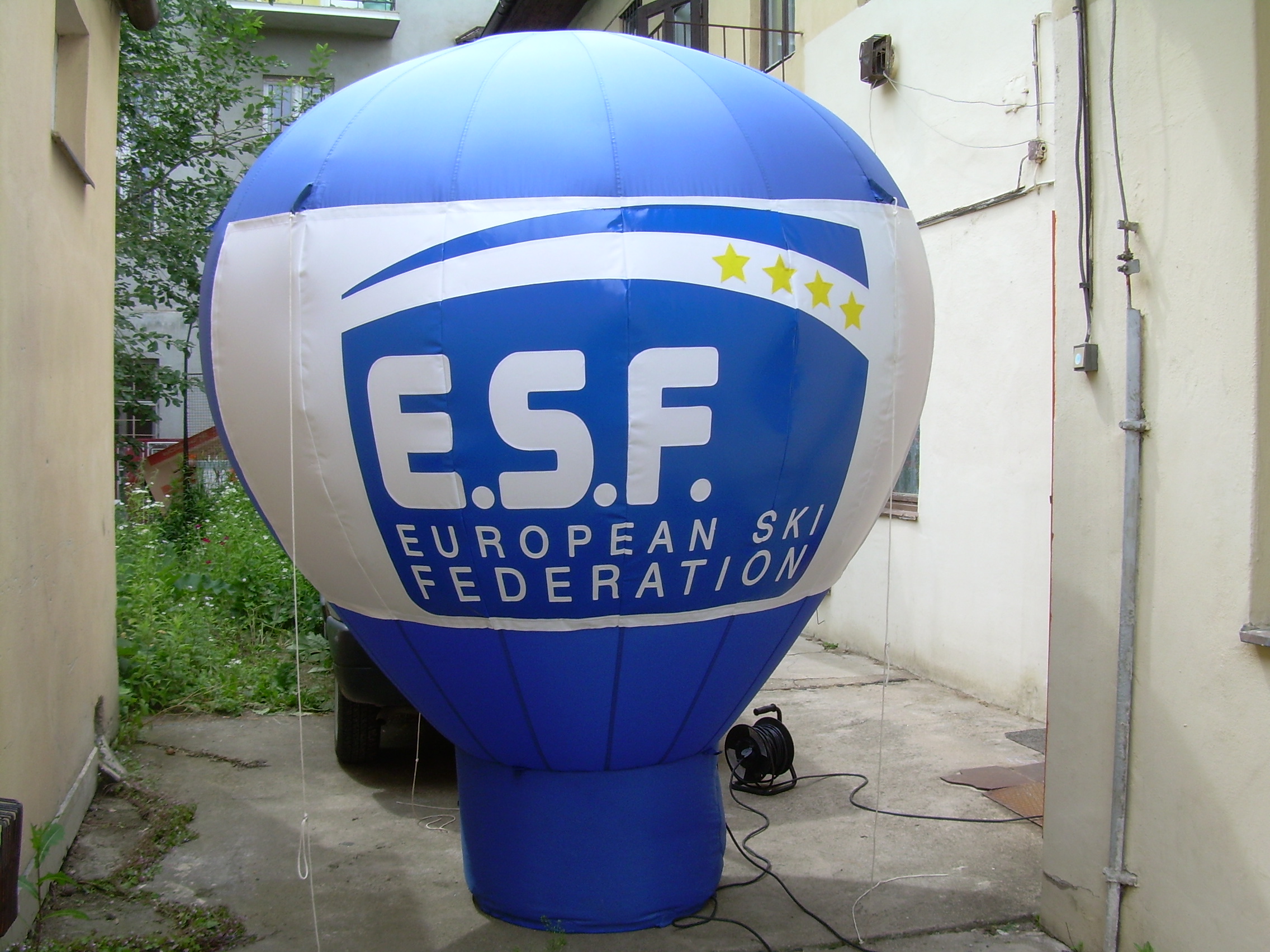alt-balón 01